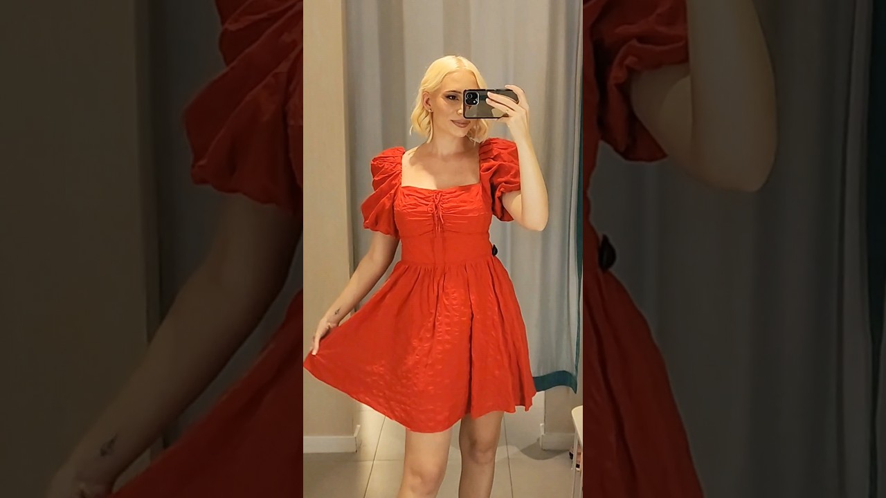 Beautifully trying on clothes in HM #tryon #haul #tryonhaul #shorts #hm #alicedali #fashion #hmdress