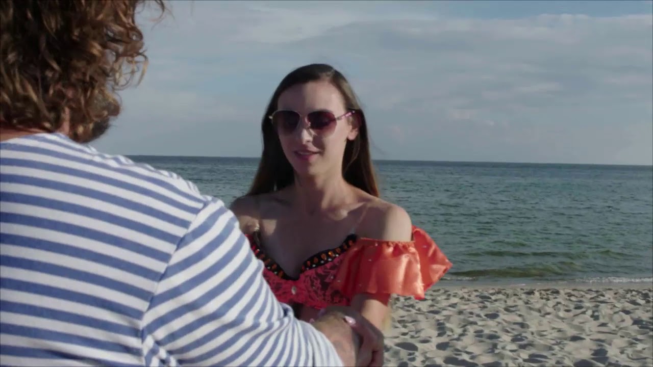 GMF EKSTRA - Taniec brzucha na plaży.