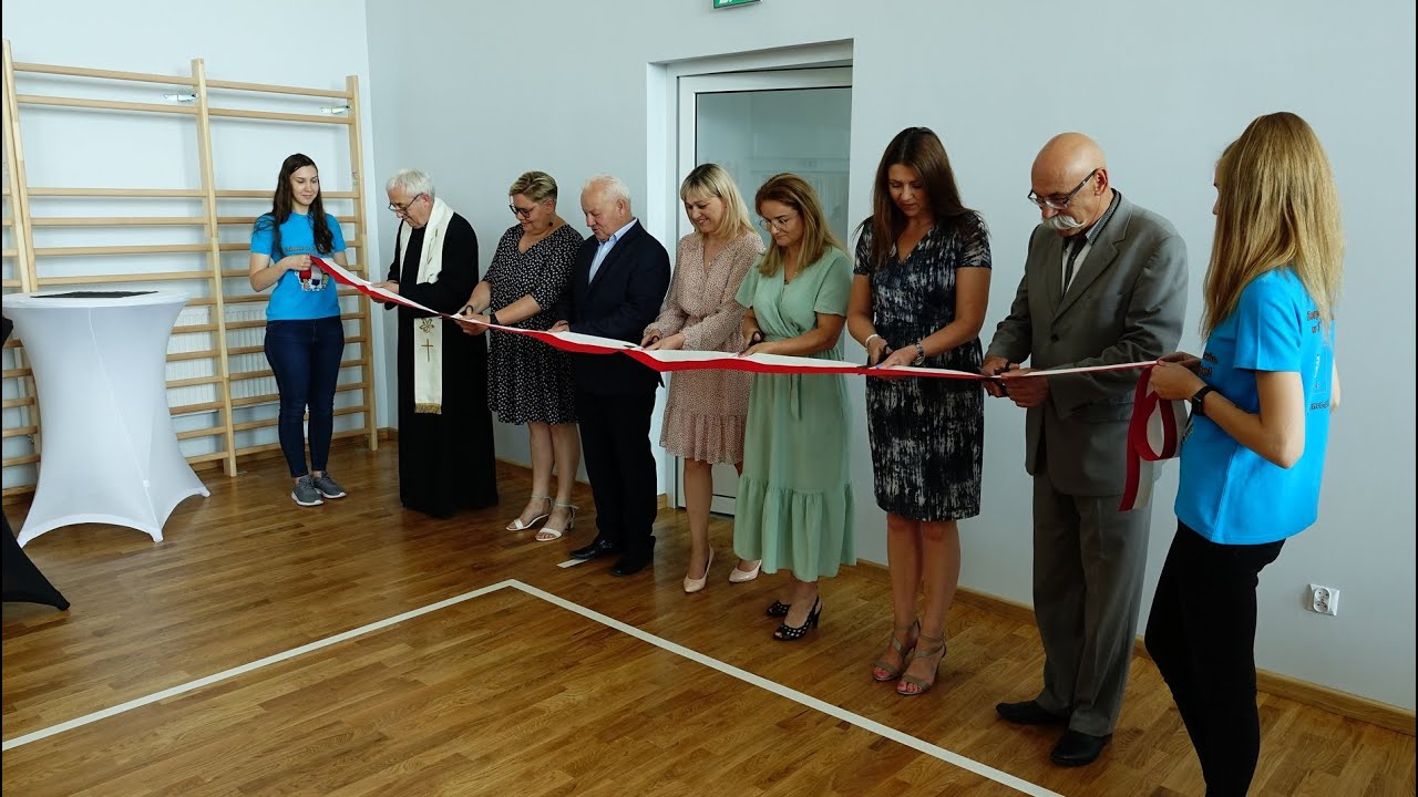 Uroczyste otwarcie sali w Zespole Szk&oacute;ł Specjalnych w Starym Lubiejewie