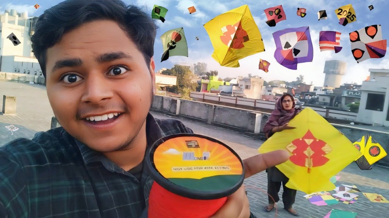 KITE LOOTING & GROUND 😱 || FLYING BIG KITES || Papa Ki Tabiyat Kharab Ho Gai
