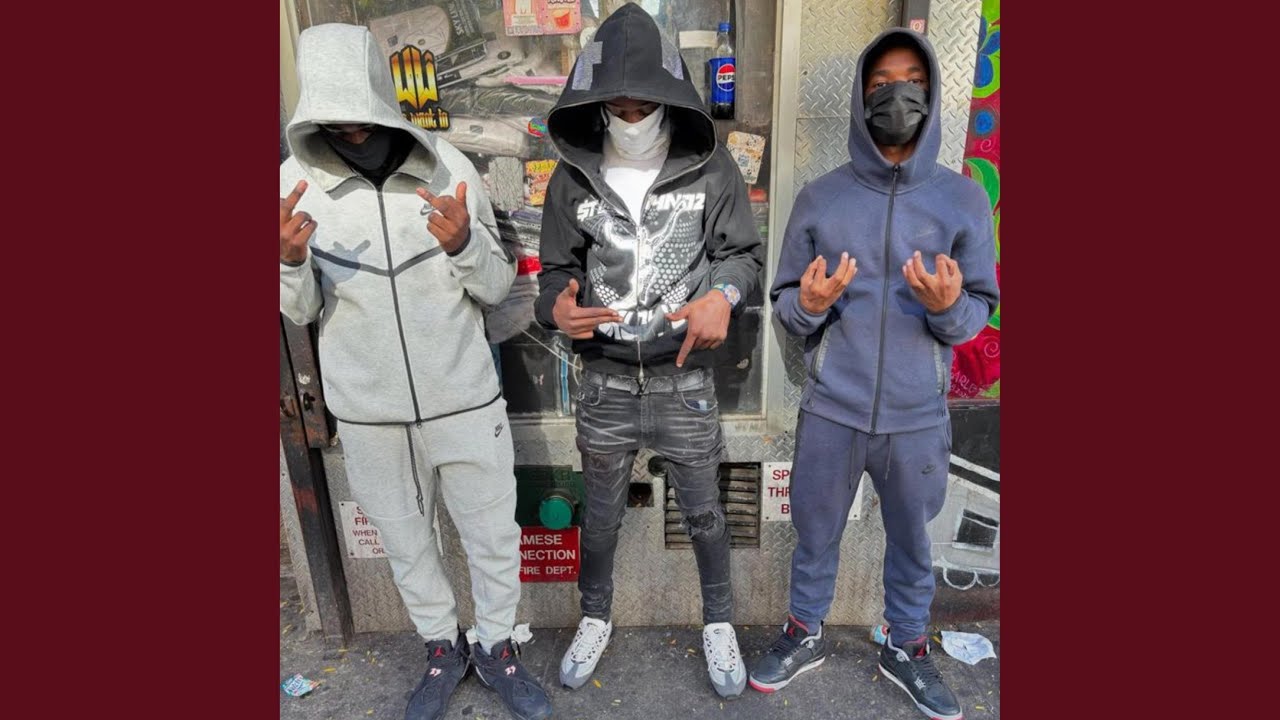 Clutchin (feat. maxx payne, G3 & Surge Rollaxk)