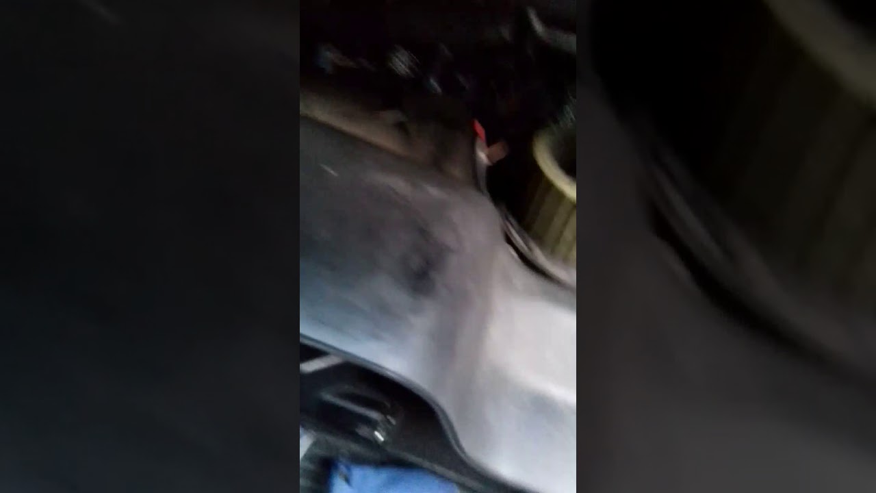 Слабо дул воздух ауди 80