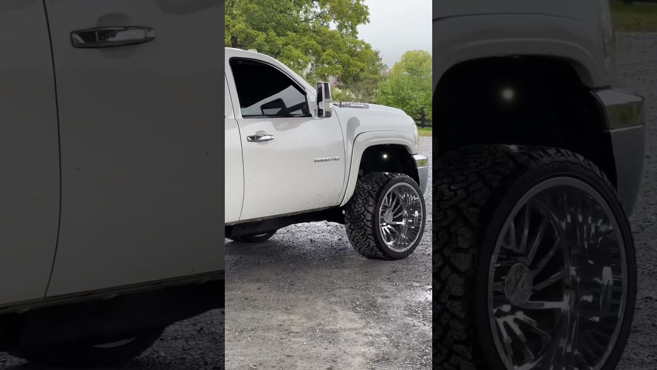Look at these kicks. #lifted #liftedtrucks #trucks