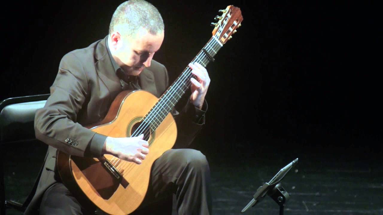 Canciones  y villancicos, Rodrigo. Subtitles EN ES. JA Sanabria, tenor & JM Dapena, guitar - 2014