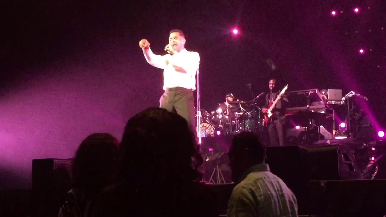 Maxwell - Lifetime (live 2017)