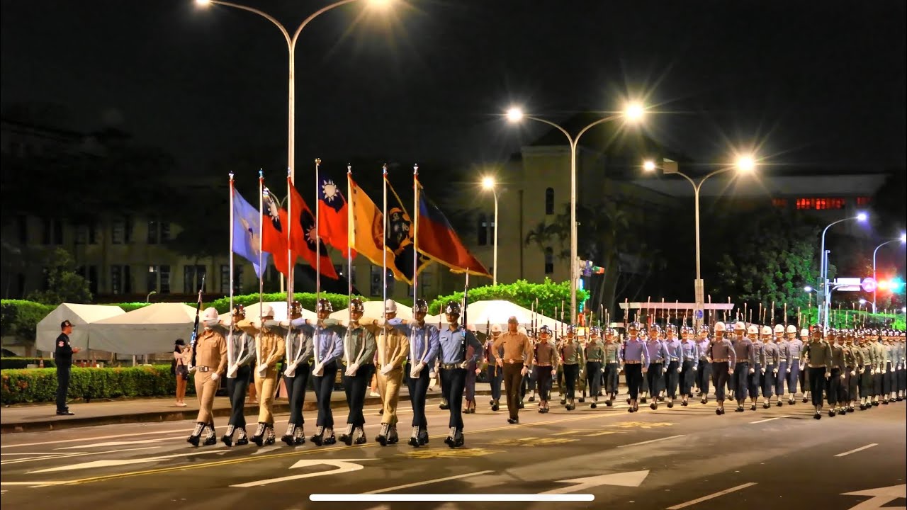 2024.05.14 【520典禮操演夜校-1】｜📯號角聲響，奏起崇戎軍樂；操演開始，奮起昂揚軍魂！最是好看的是那份精神的展現👍！｜總統府前—三軍儀隊&國防部聯合樂隊 #中華民國三軍儀隊 #520