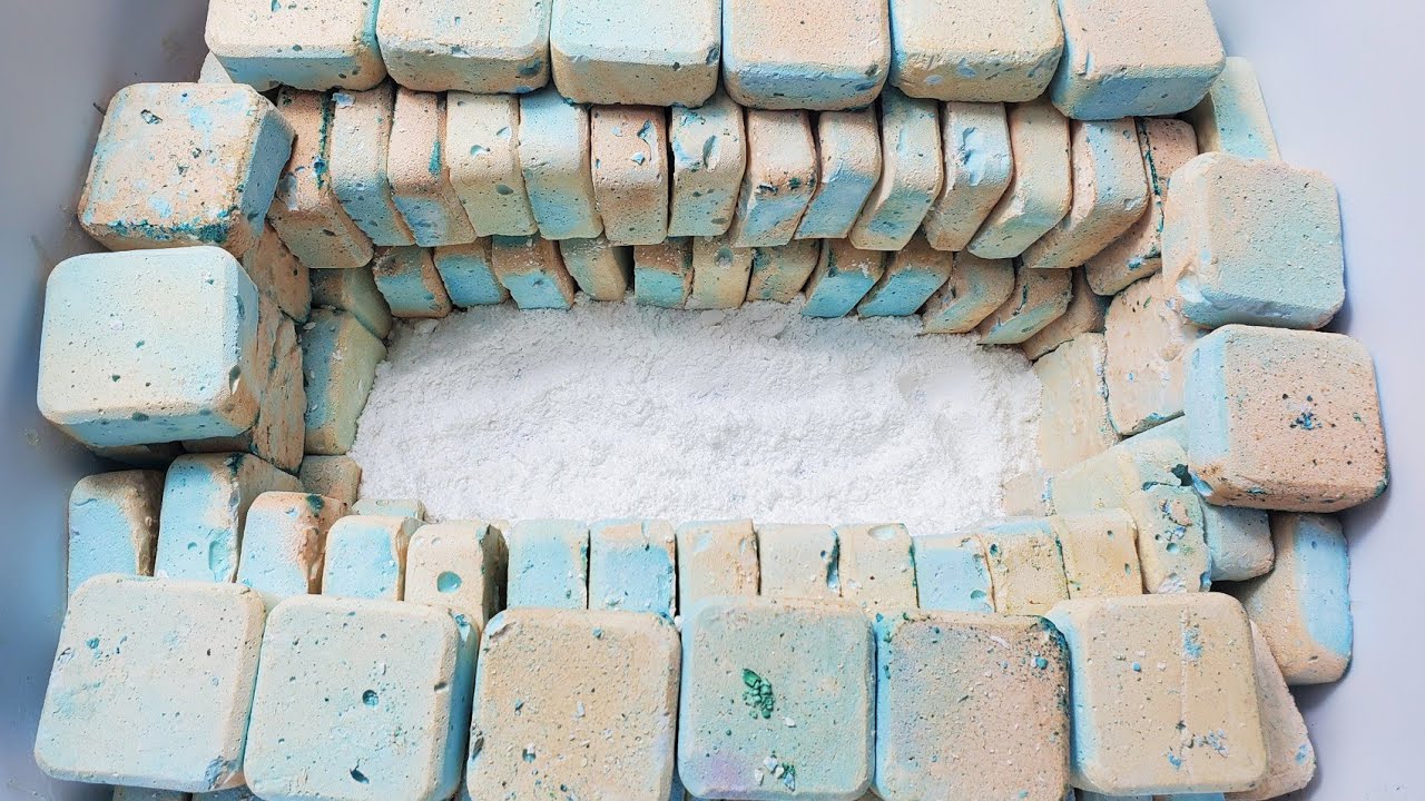 TURQUOISE MINI SQUARES GYM CHALK CRUMBLE-ASMR