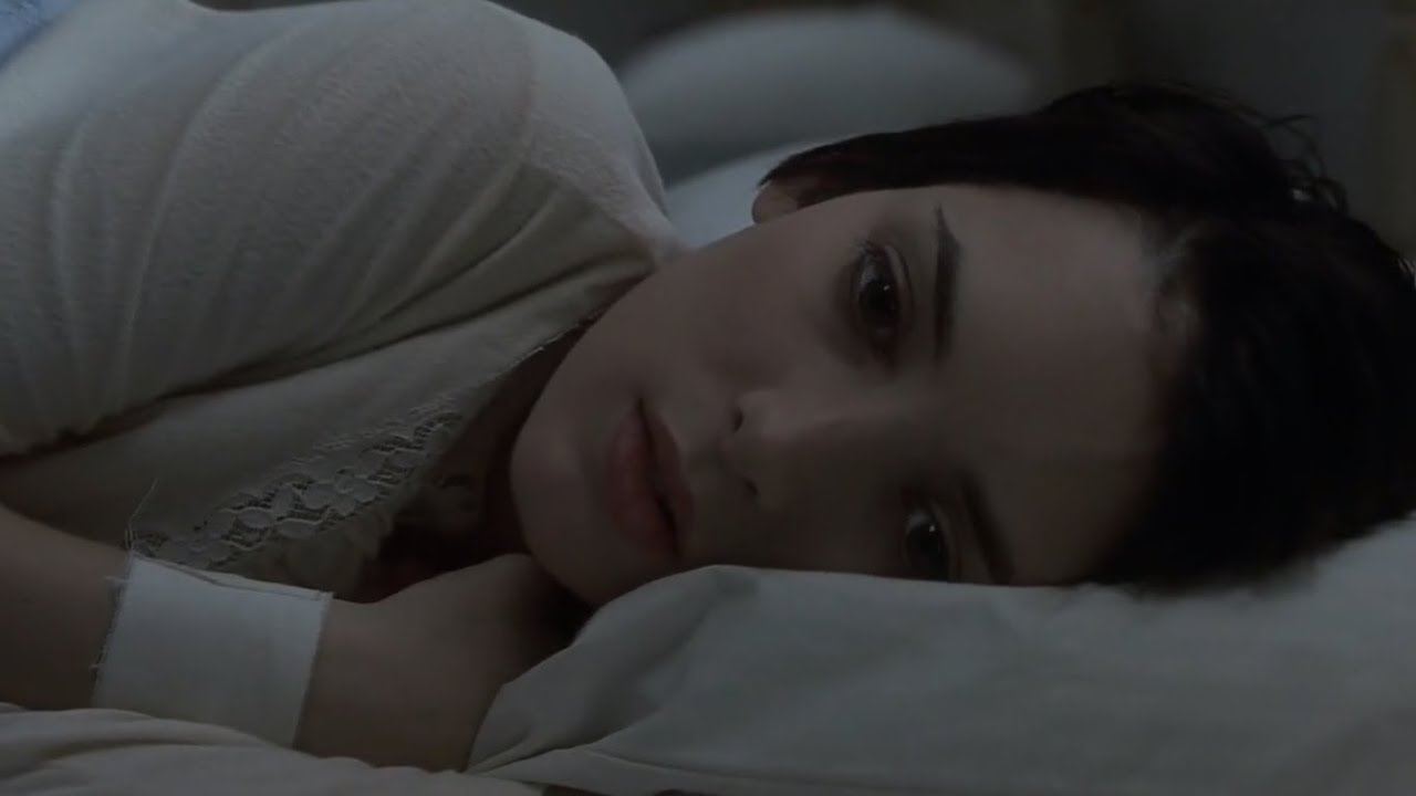 Avril Lavigne - Tomorrow (Music Video)