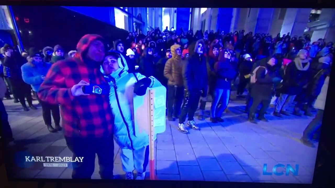 Essayez de ne pas pleurer en regardant la vidéo hommage à Karl Tremblay des Cowboys Fringants 😭😭😭