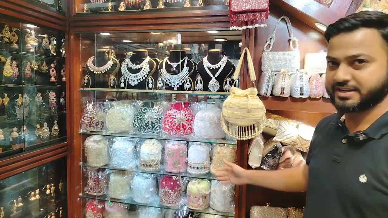 বিয়ের বা পার্টি ব্যাগ এর জন্য বিশ্বস্ত দোকান ❤️#shop #ornaments #ctg #marriage #bag #bridal