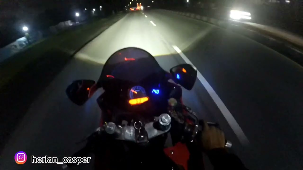 Test ride lampu bull AES ‼️ enggak ada obat mantap jiwa #motovlog #smartphone #sadstory 
