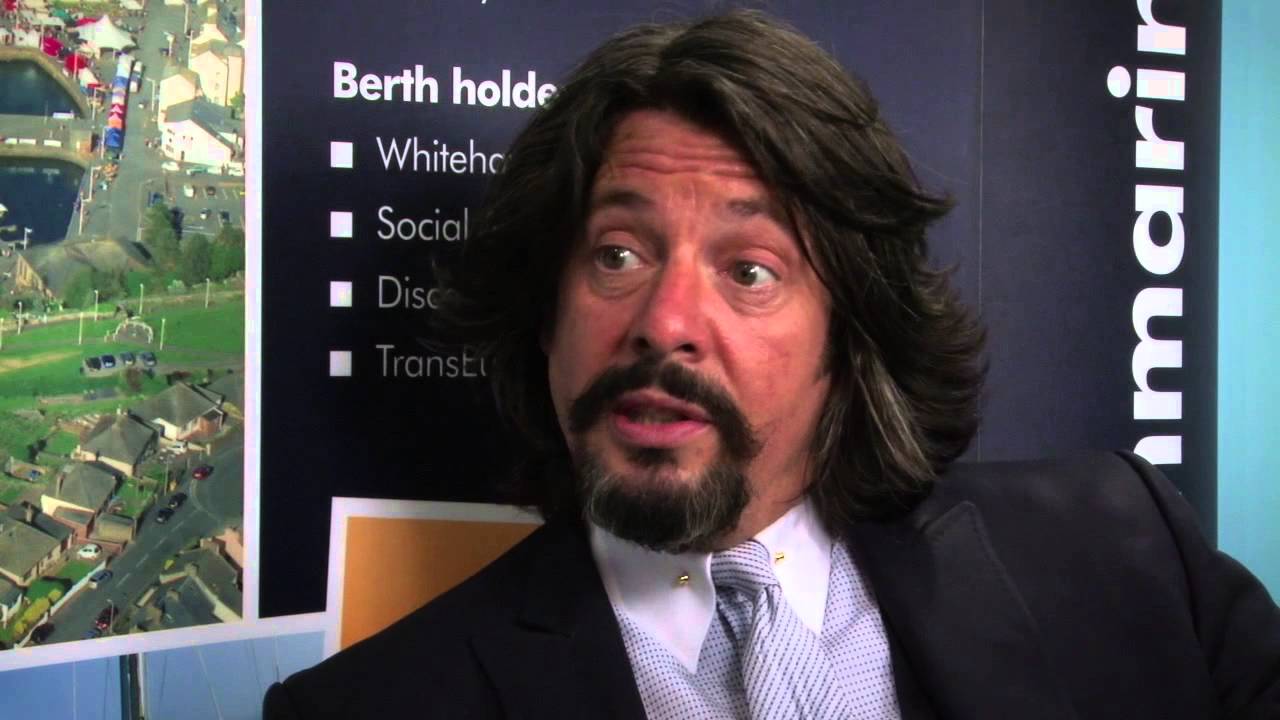 Laurence Llewelyn Bowen