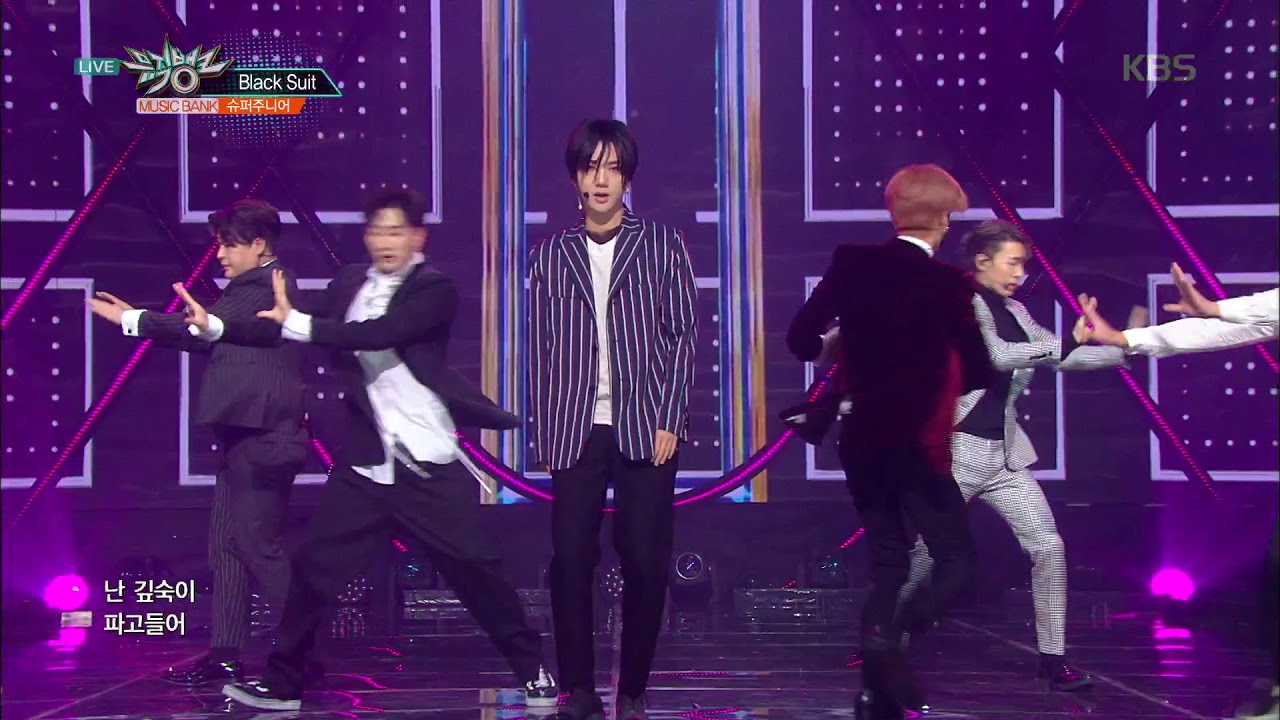 뮤직뱅크 Music Bank - Black Suit - 슈퍼주니어 (Black Suit - Super Junior).20171110