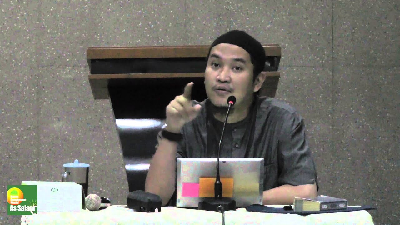 Anak yang sholeh memberi syafaat kepada orangtua nya oleh ustad Oemar Mita Lc
