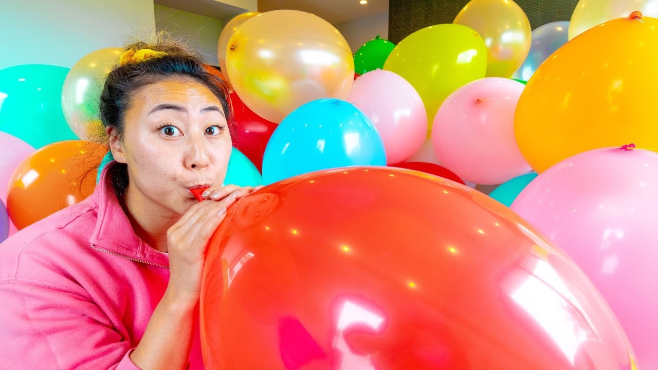 I FILLED MY BOYFRIEND'S ROOM WITH BALLOONS!! (DON'T TELL HIM)