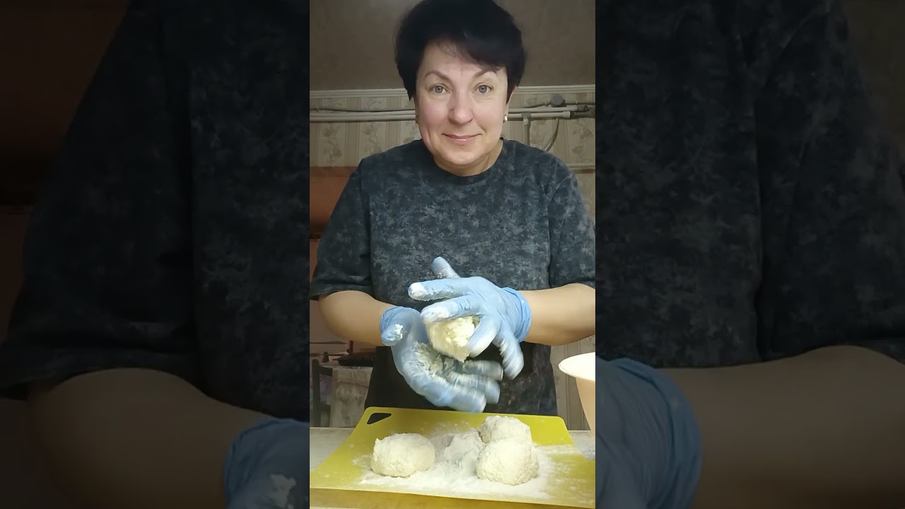 Хочу что-нибудь маленькое к чаю 😁