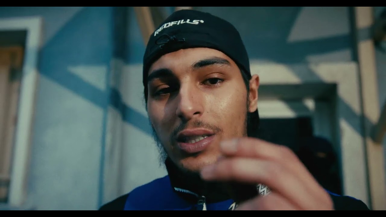 Mecra - Italienne ( Clip Officiel )