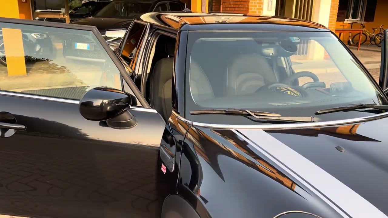 PRIVACAR BRESCIA - MINI Mini 1.5 Cooper Classic 5 porte