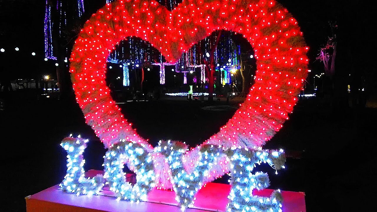 太極拳練習風景（Christmas is Everywhere 42式太極扇）2025 12 08