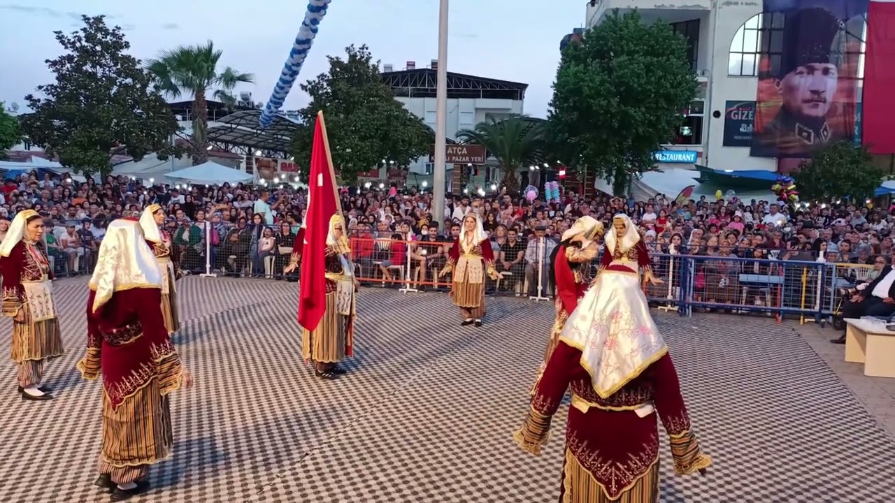 Sultanhisar Halk Eğitimi Merkezi Halk Oyunları Gösterisi - Çilek Festivali 2022