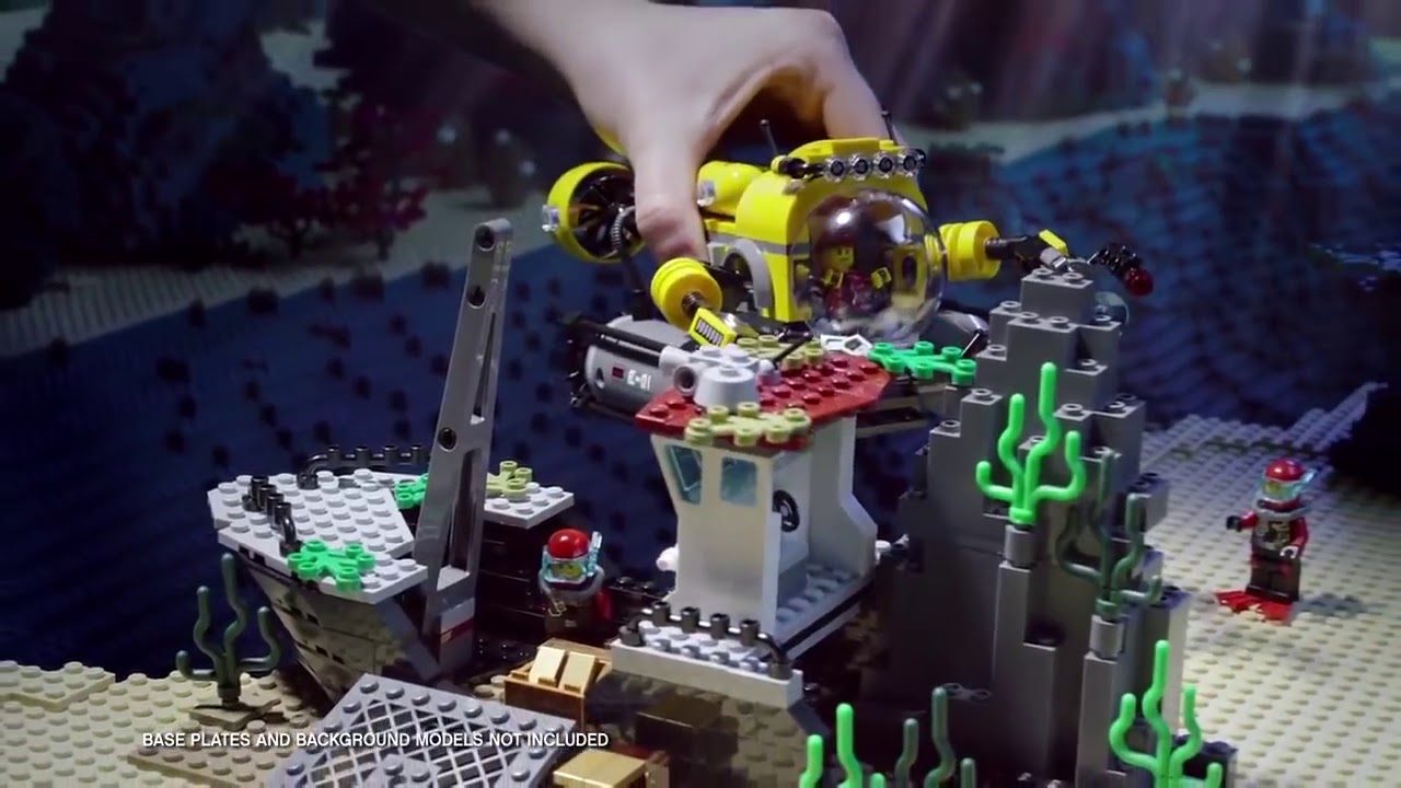 LEGO City Divers Commercial - Deep Sea Exploration Vessel (2015)
