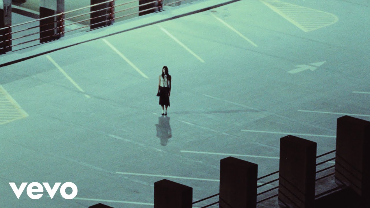 lace - risk (Official Music Video)