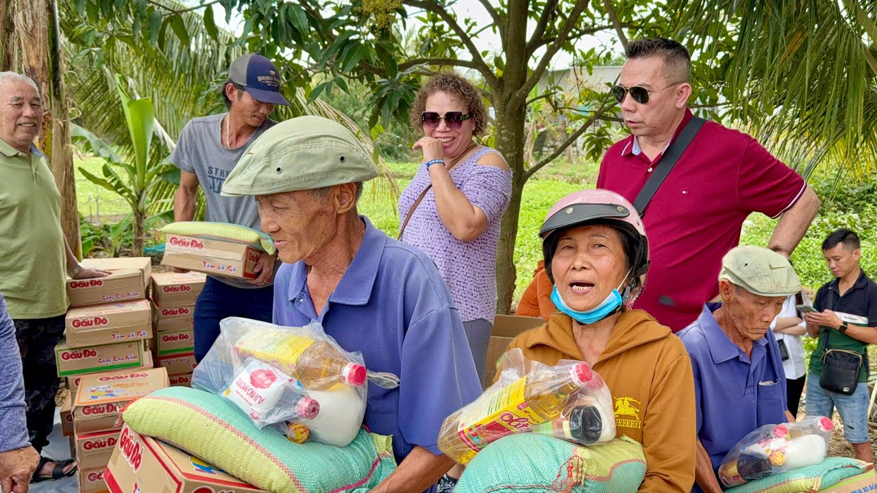 Như Ý & Dung Xóm Bóng Làm Vui Cả Xóm Nhỏ Vùng Quê 