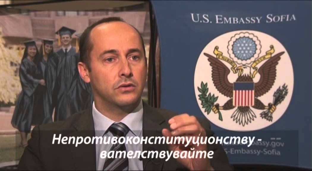 U.S. Diplomats attempt to pronounce Bulgarian tongue twisters