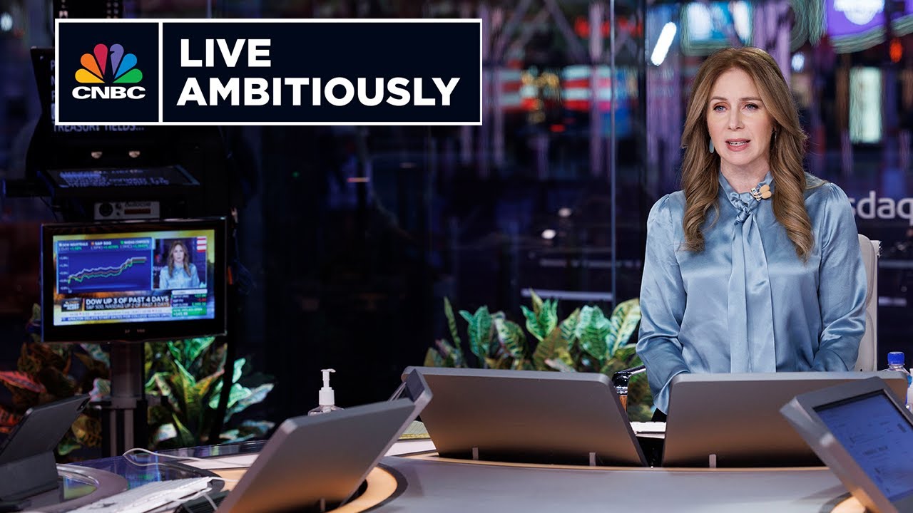 Becky Quick On Standing Out At CNBC | Live Ambitiously