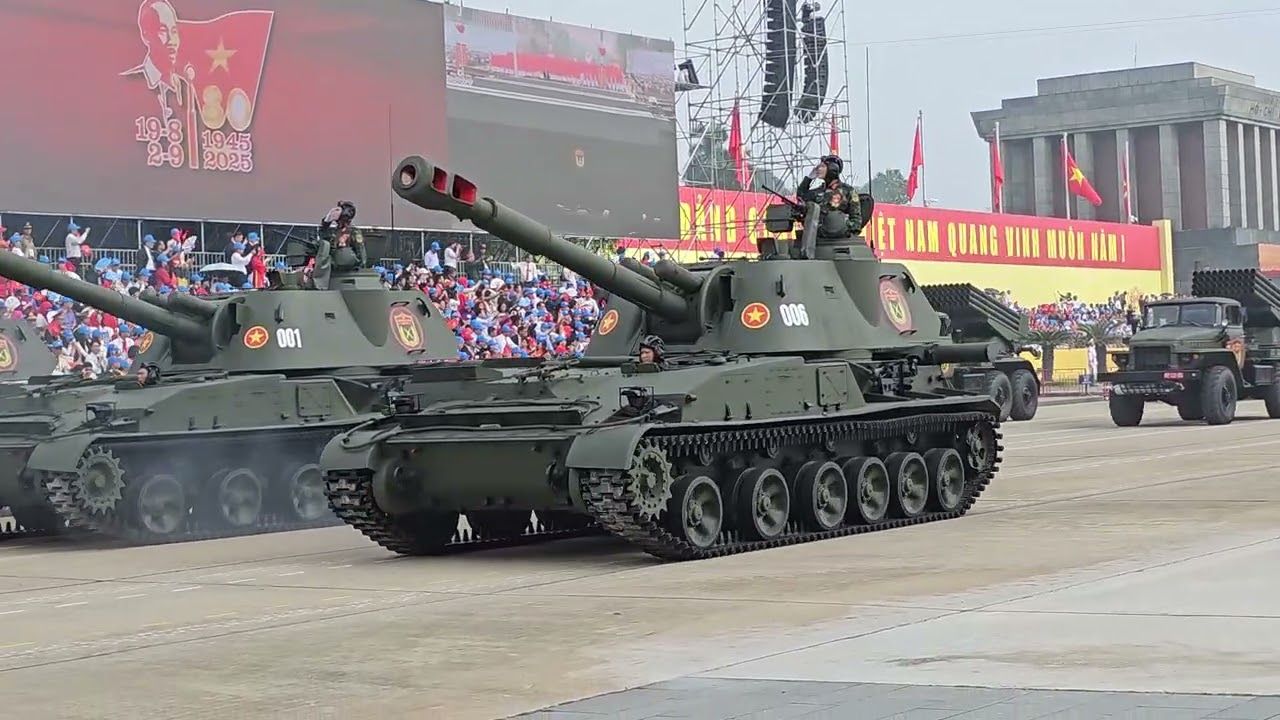 Chào mừng 80 năm Quốc khánh nước Cộng hòa xã hội chủ nghĩa Việt Nam ! Khối khí tài quân sự.