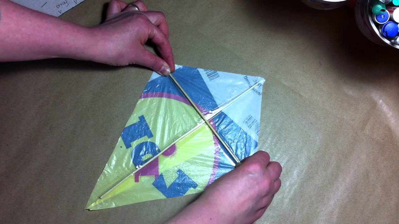 How to make a Kite from a plastic bag