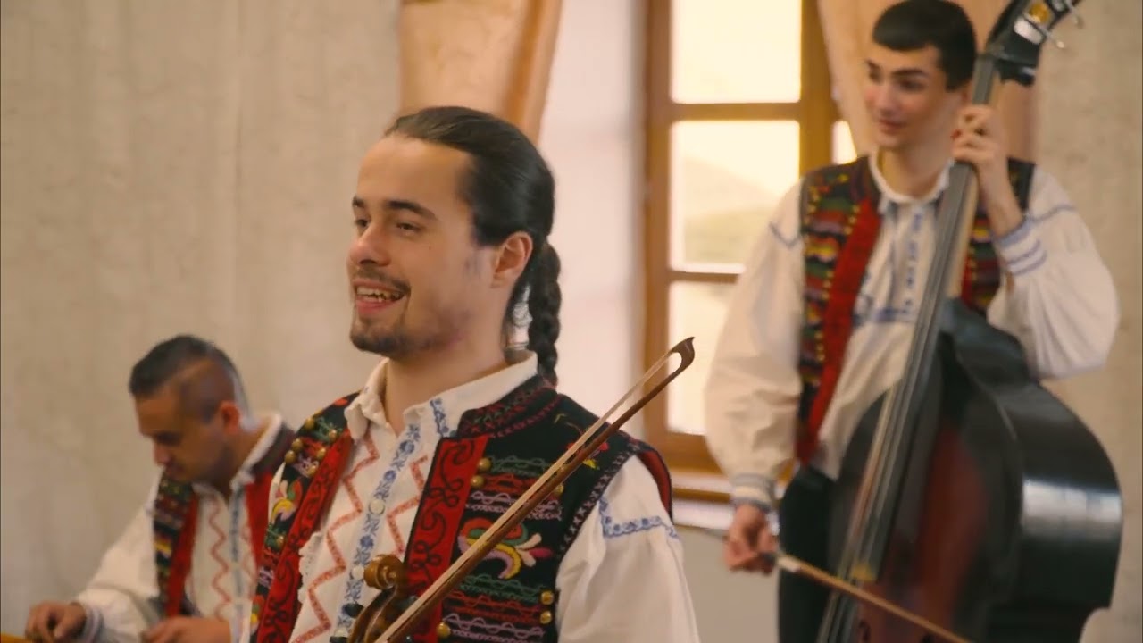 Ľudová hudba Čardáš - Ozveny Šariša - V širim poľu, Priľecel ptak, Poc me mila