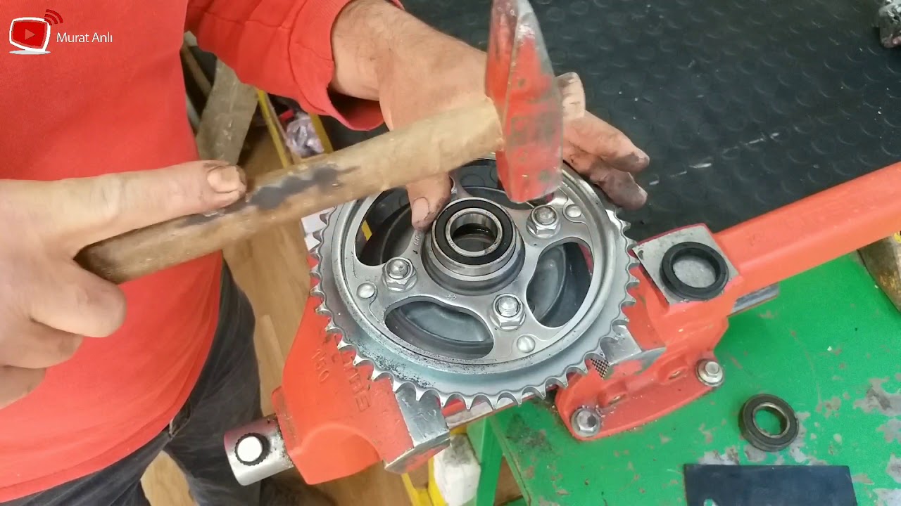 Honda Cb 125 e Arka Dişli Rulmanı Nasıl Değiştirilir