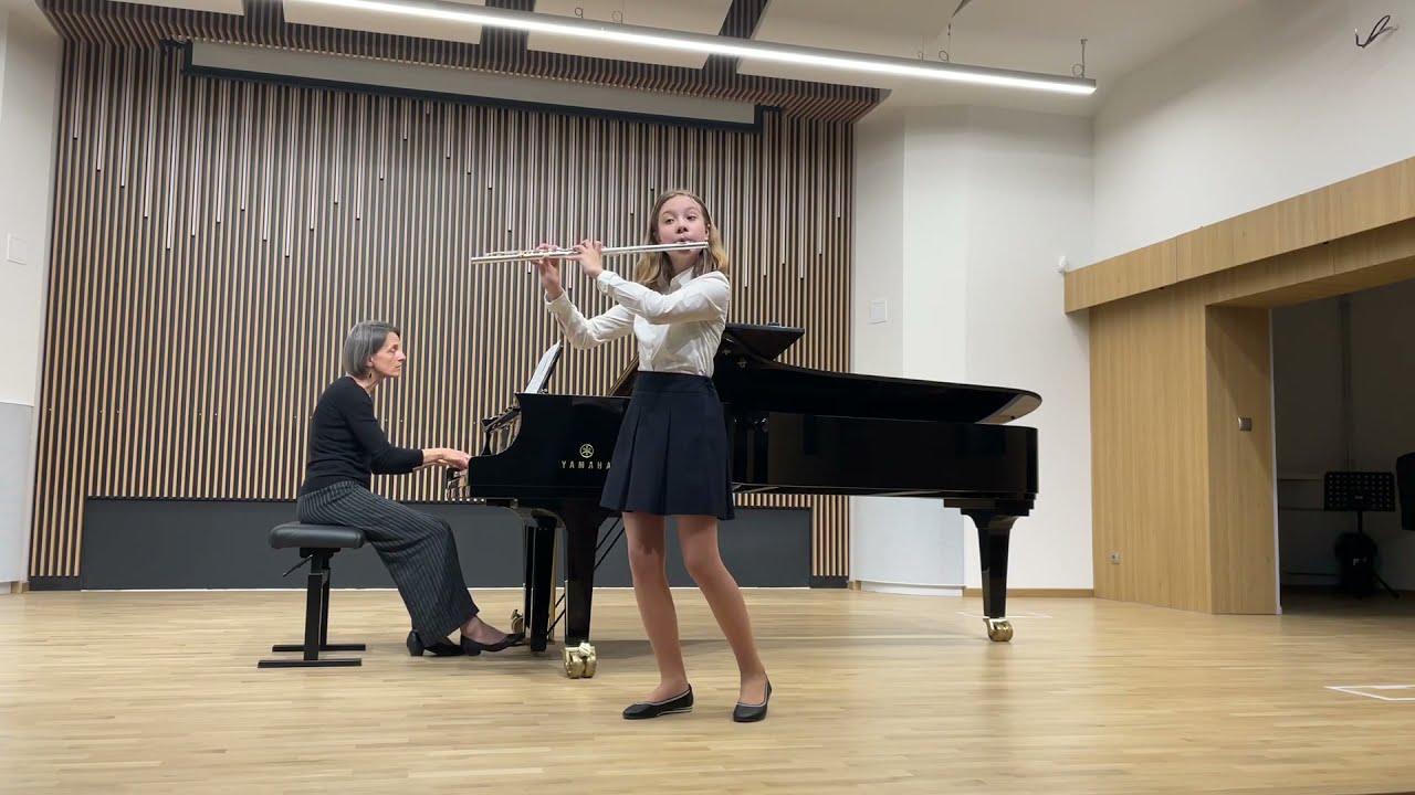 TIZIANO ROSSETTI COMPETITION - Marianna Szlendak - S4 - Cat. A