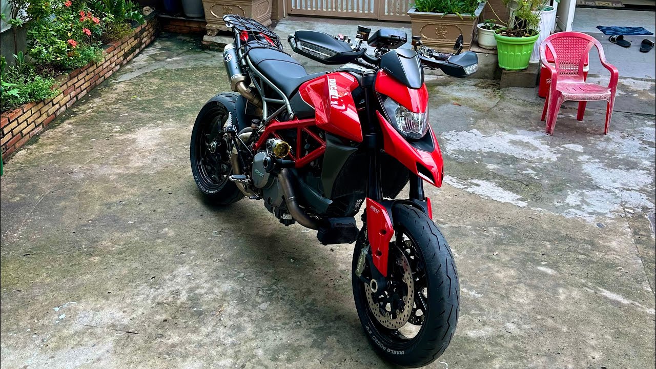 PL Vlog#2: Trải nghiệm Hypermotard 950 đi làng chài Phước Hải