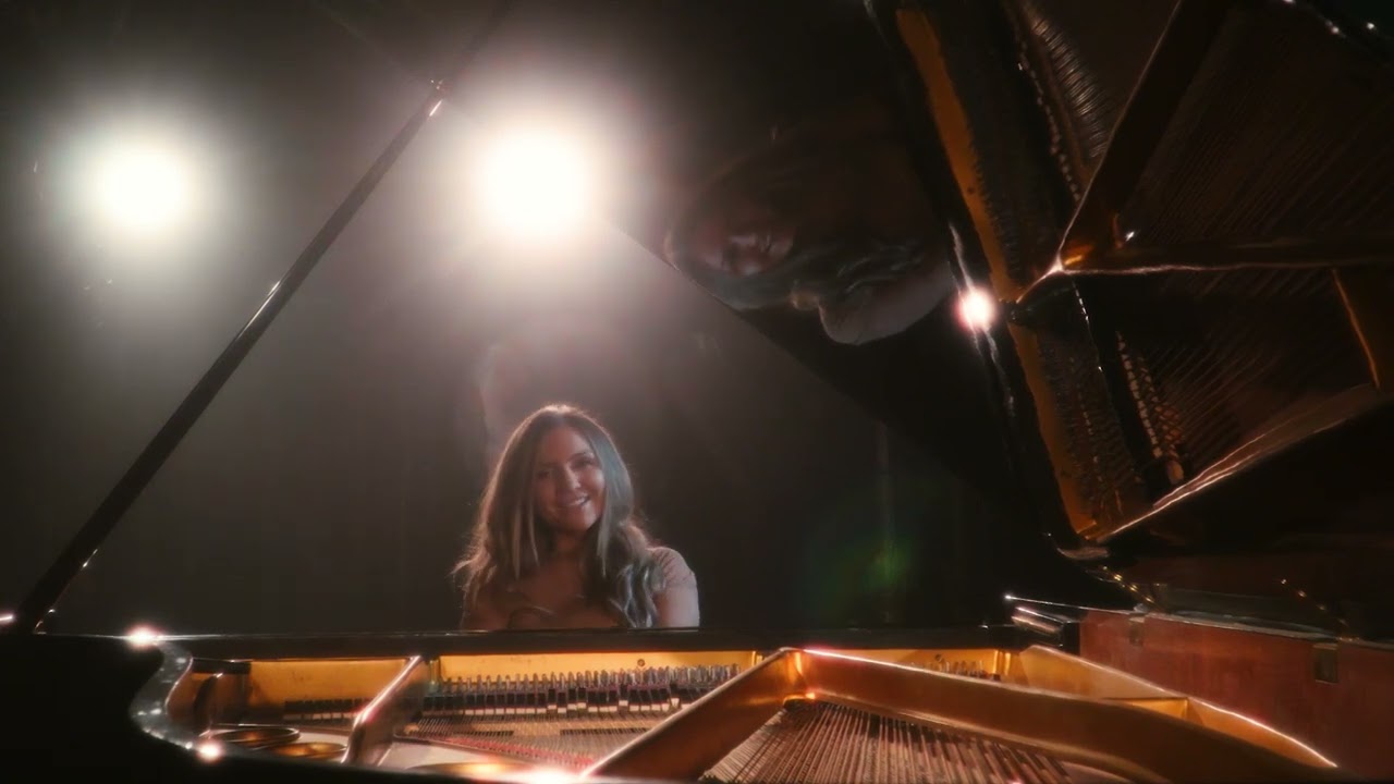 ANNA LHT - Не упусти (ShantyNatty acoustic cover at Tsaritsyn Opera)