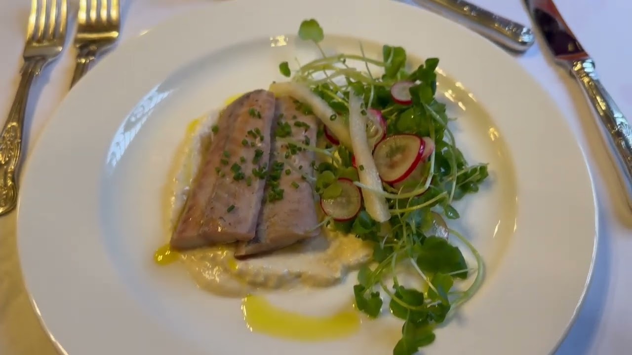 Breaking the Rules: Dining Inside London&rsquo;s Oldest Restaurant (Since 1798!)