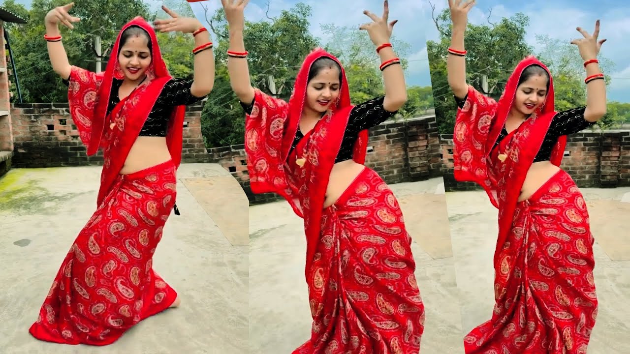 लाल साड़ी वाली भाभी डांस में लीन हो गयी !! ललना छविदार भयो री ललना !! मुकेश शास्त्री जी