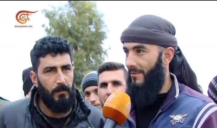 إنضمام 200 مسلح للمصالحة مع الجيش السوري