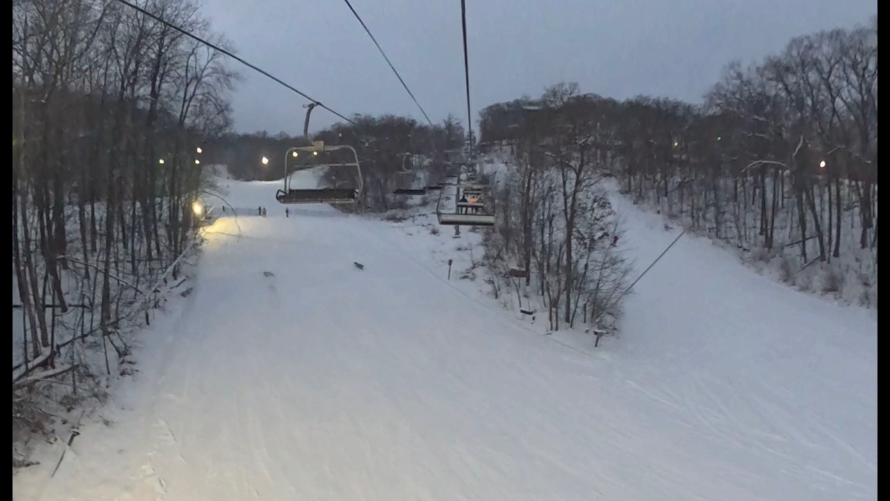 Wisconsin Devil's Head Resort Skiing Adventure | BrankoSkiAdventures