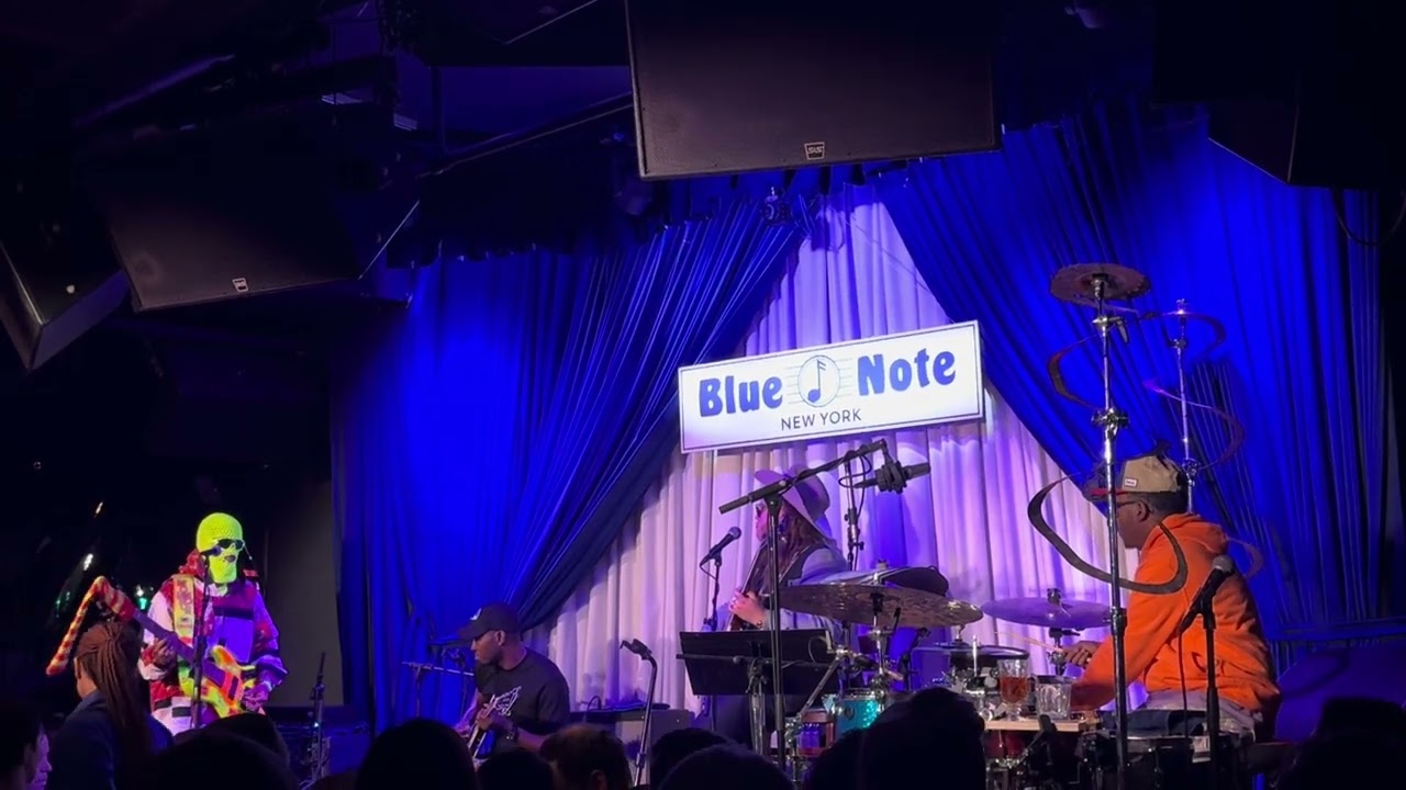 Save me. Marcus king with Isiah sharkey, mononeon and Chris Dave.