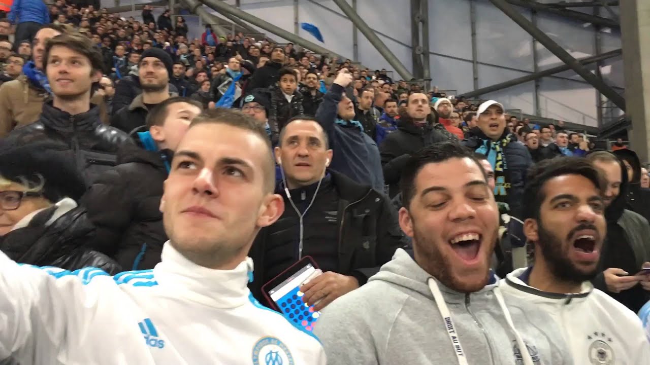 Ambiance Stade Vélodrome de Marseille - Avant match O.M/PSG - 2016-02-07 - 1080p