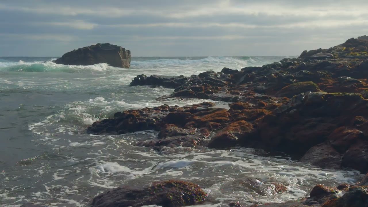 4K Ocean Waves for Stress Relief  - 1 Hour Slow Motion Sea