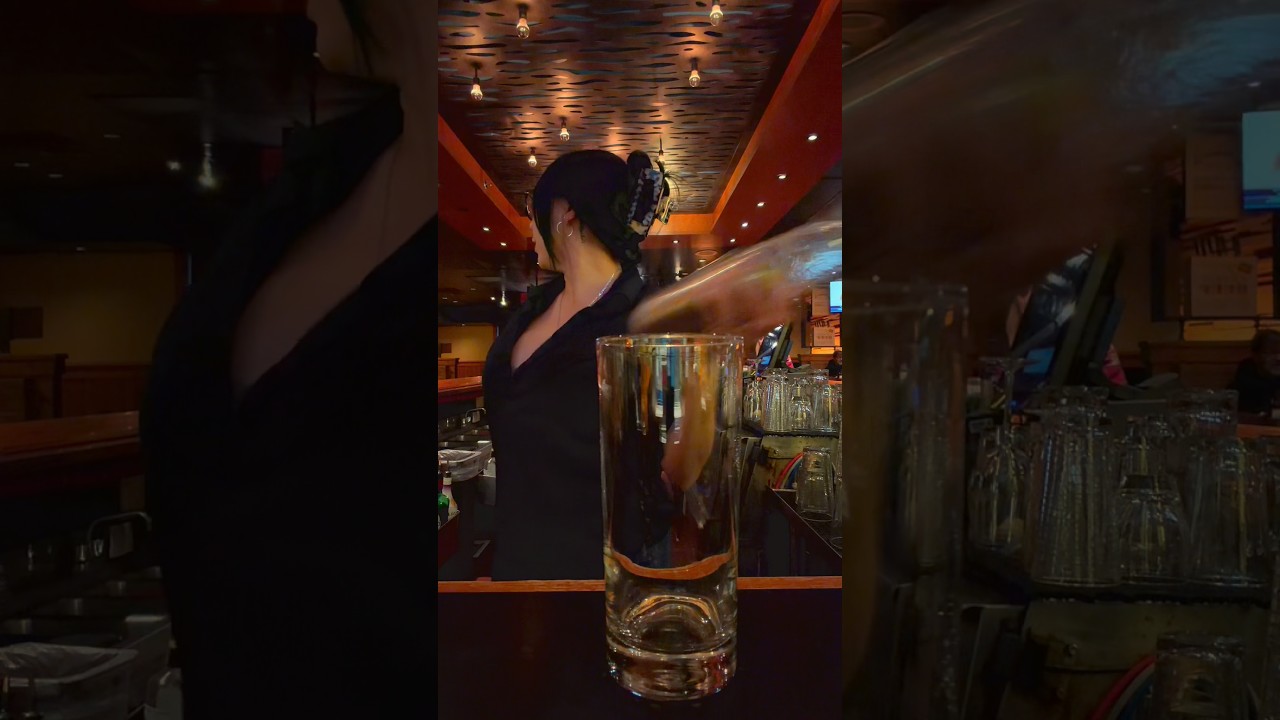 After last weekend I&rsquo;ll take a chill night FOR SURE #fyp #bartender #restaurant #drinks #satisfying