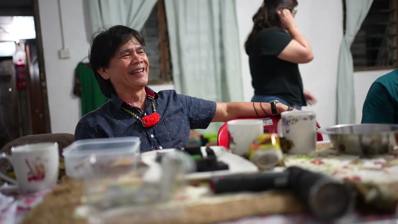 Conversation in Kelabit with Mutang Urud in Long Napir, Borneo -  Part 2