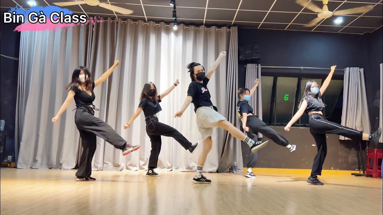MONEY - LISA (Black Version) | Dance Cover by Bin G&agrave; Class