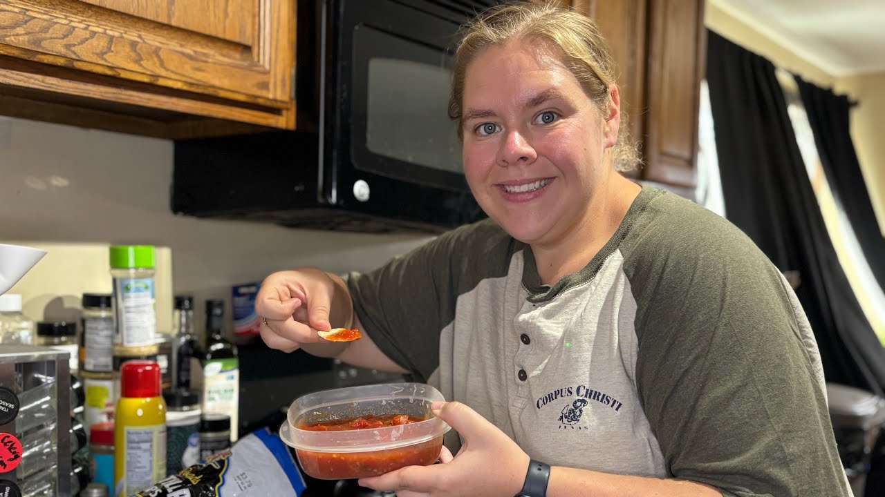 How to make and preserve salsa 