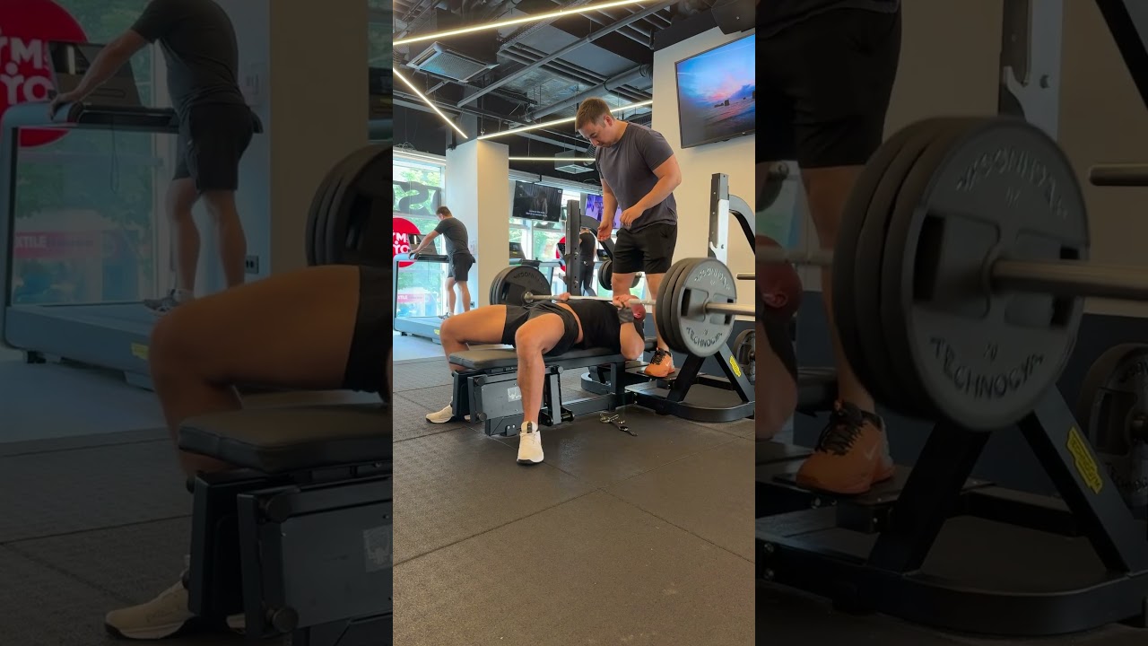 140 kg x 7 @ 87 kg. Stay natural. 😁