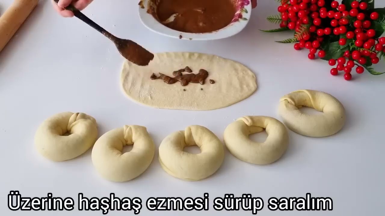 PASTANEMDE GÜNLÜK 20 TEPSİ SATIYORUM KAYDETME REKORLARI KIRDI HAŞHAŞLI AÇMA ÇÖREK TARİFİ