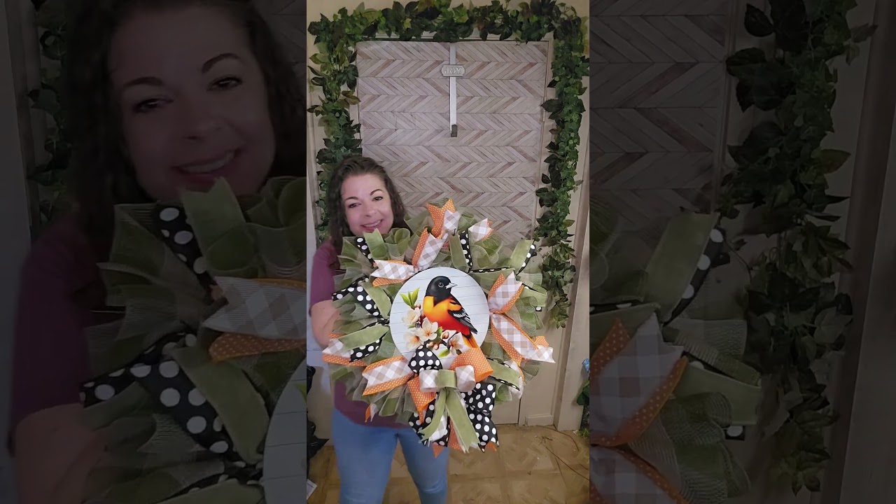 Loved designing this custom wreath for a client. Did you know that I make custom pieces? #diy #decor